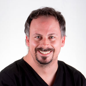 Alberto Ferreiroa profesor en Pradies Dental Adademy