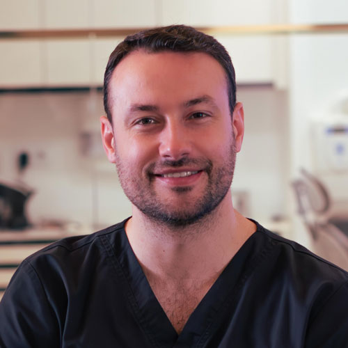 David de Paz profesor en Pradies Dental Academy